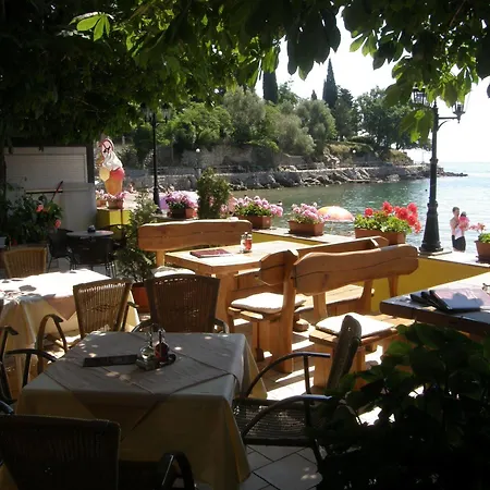 Schubert 4* Abbázia