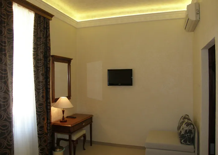 Schubert Готель