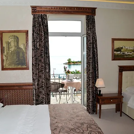 호텔 아이카 오파티아